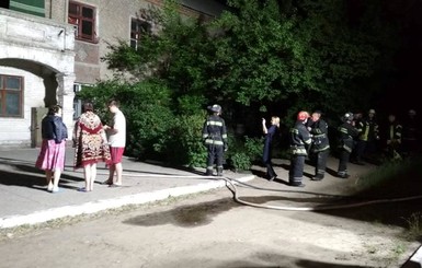 Во время пожара в общежитии Северодонецка погиб человек