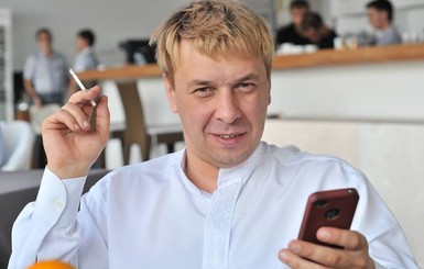 В Киеве с ножом напали на украинского продюсера Александра Ягольника