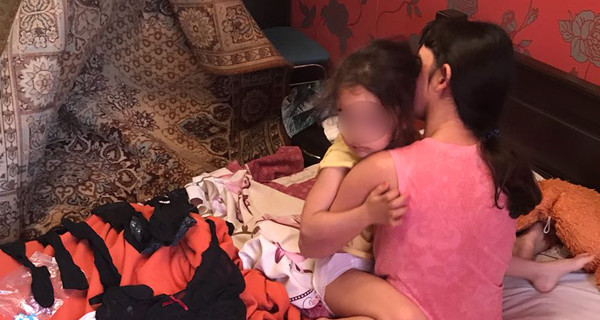 В Кривом Роге молодая семья снимала 4-летнюю дочь для порнографии