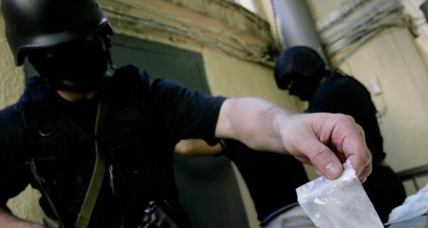 Украина и США будут вместе бороться с наркотиками