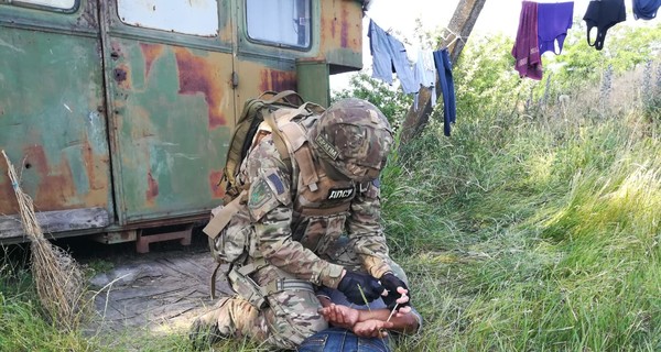 Освобожденные из рабства: за ворота завода не выпускали, держали в грязи и на голодном пайке