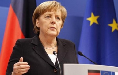 Меркель решила созвать саммит по проблемам беженцев