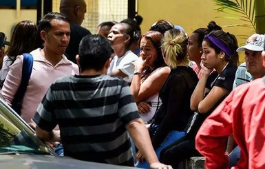 В Венесуэле 17 человек погибли при взрыве в ночном клубе