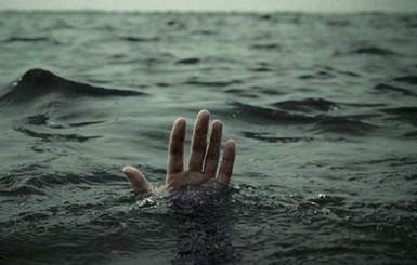 В киевском Гидропарке утонула женщина