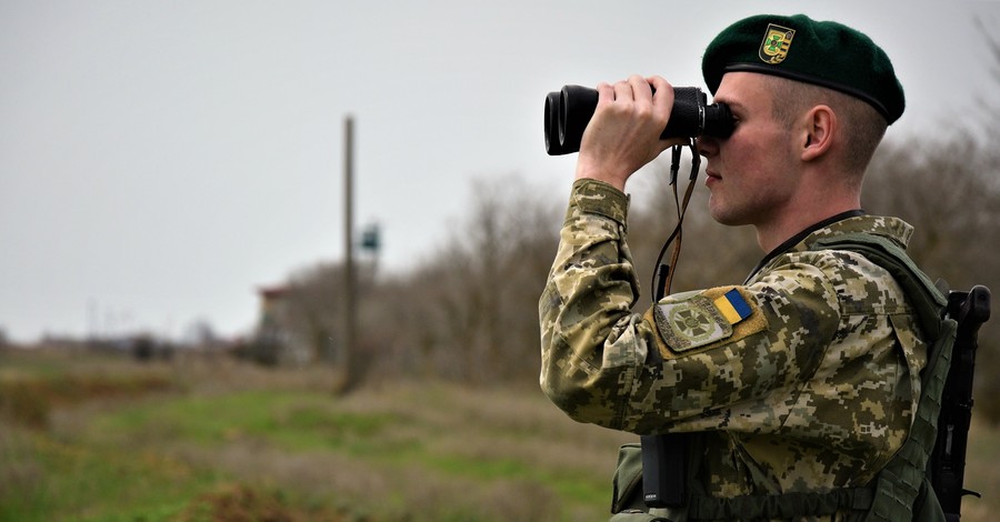 Пограничные разборки: в Черновицкой области 20 неизвестных напали на пограничников