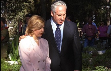 Супругу премьера Израиля обвинили в мошенничестве и растрате госсредств
