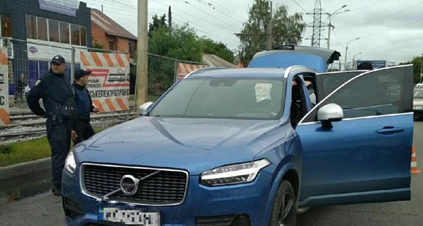 Подробности убийства супругов в Харькове: подозреваемый был другом семьи, в его авто нашли 200 тысяч долларов 