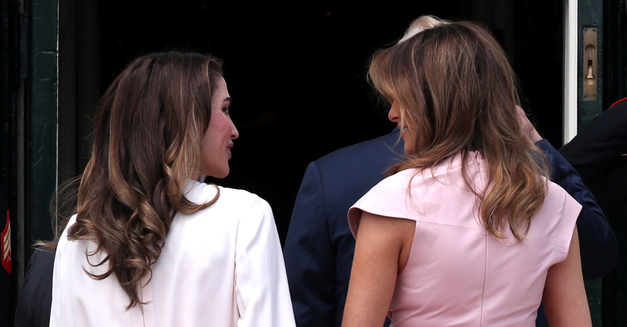 Мелания Трамп и королева Рания надели розовые наряды на встречу друг с другом 