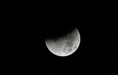 Уникальное лунное затмение 27 июля: где и когда смотреть