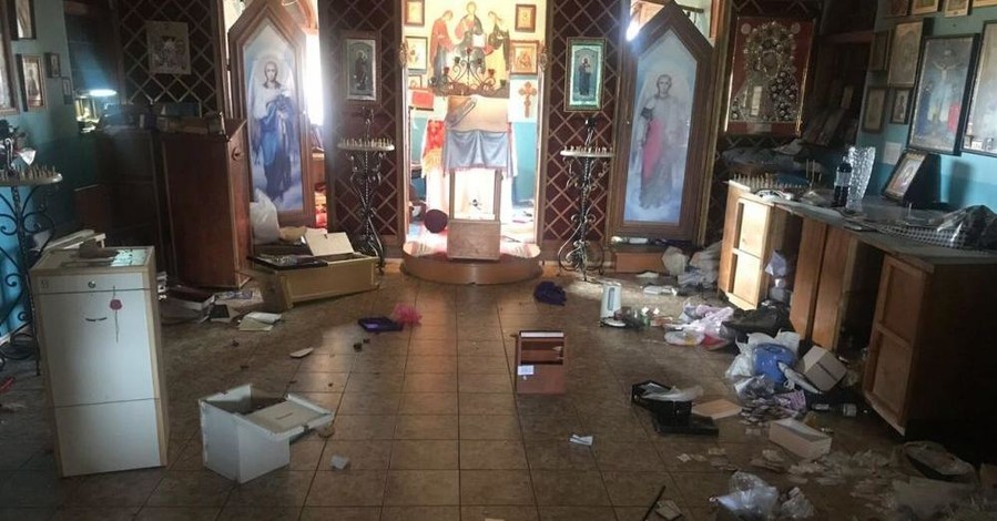 В Одессе ограбили и разгромили храм
