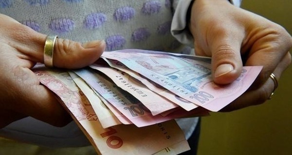 Вперед, к 10 тысячам: в Украине снова выросла средняя зарплата