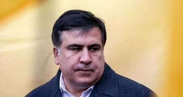 Саакашвили потребовал вернуть ему грузинский паспорт
