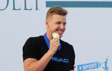 Говоров заплыл в историю с мировым рекордом на дистанции, которую не тренирует