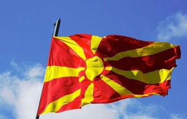 Парламент Македонии обошли вето президента на переименование страны