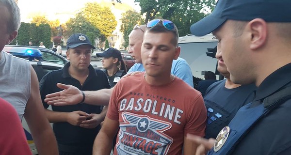 Во Львове из-за девушек подрались поляки и местные жители