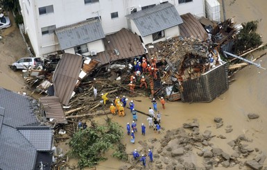 Жертвами наводнения в Японии стали 50 человек, еще 50 - пропали без вести