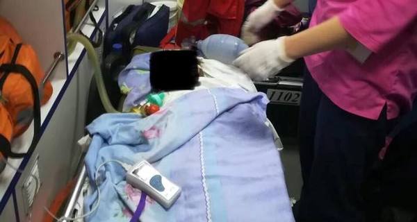 В Харьковской области на Ивана Купала ребенок упал в костер: он в критическом состоянии