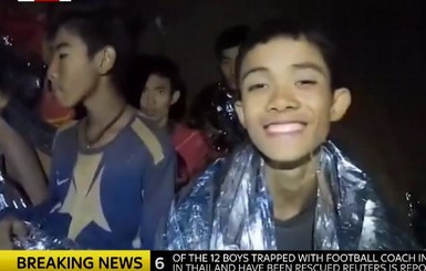 СМИ: в Таиланде из пещеры достали уже шестерых детей