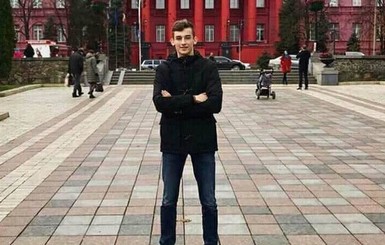 В Тернополе умер студент, которого избили в ночном клубе неделю назад