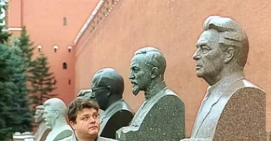 Внук Леонида Брежнева умер в Крыму