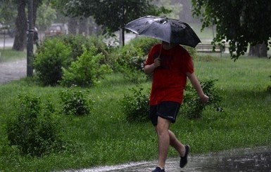Сегодня днем,11 июля, Украину накроют дожди