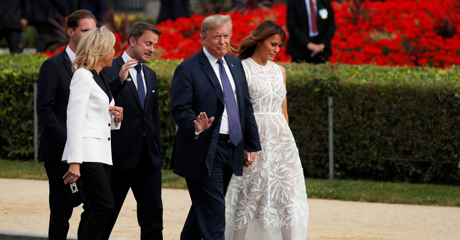 Мелания Трамп появилась на саммите НАТО в шикарном платье от Elie Saab