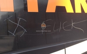 Фанаты «Днепра» украсили автобус «Шахтера» свастикой 