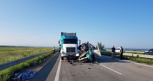 9 пострадавших в ДТП в Николаевской области граждан Беларуси выехали на родину