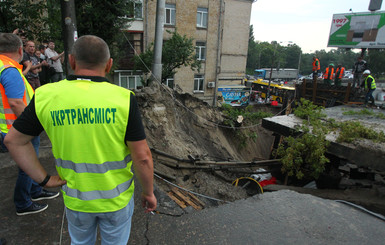 Никто не подумал, что пойдет дождь: почему в Киеве рушатся мосты и как спасти город от стихии