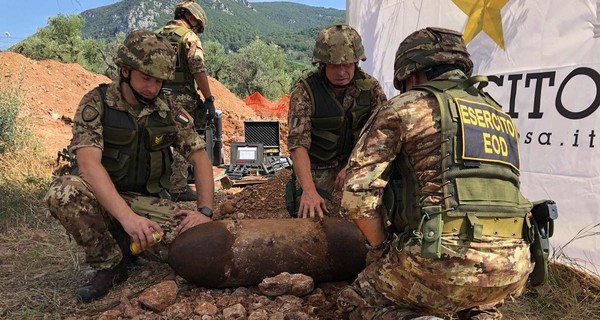 В итальянском Терни эвакуировали 11 тысяч человек из-за старой авиабомбы