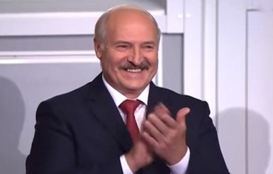 Лукашенко отреагировал на слухи об инсульте