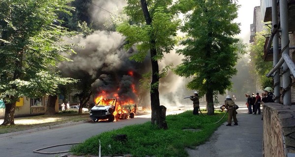 В Днепре прооперировали депутата, который пострадал при взрыве машины