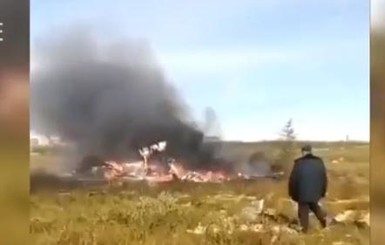 В России разбился и сгорел вертолет с 18 людьми