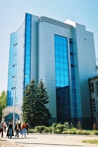 Президент переименовал Луганский университет 