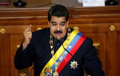 Мадуро: участники покушения скрылись в Перу
