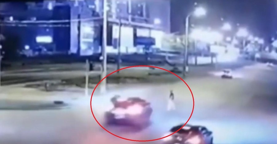 Львовская полиция ищет водителя Lexus, сбившего 12-летнего мальчика