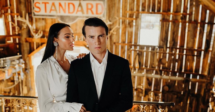 Водонаева с мужем сыграли свадьбу в Лас-Вегасе