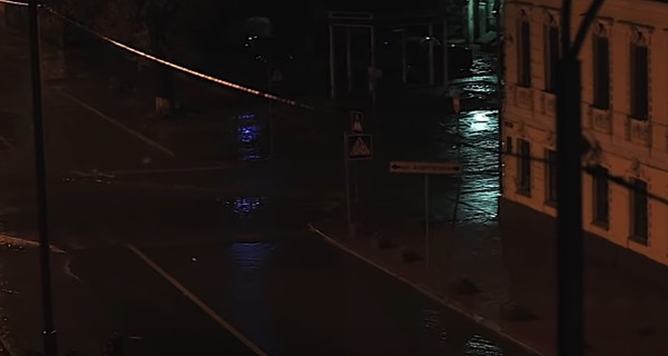 Ночью затопило центр Киева