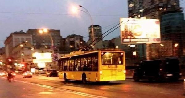 В Киеве появится еще один ночной троллейбус