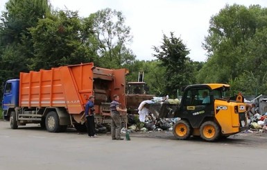Дрогобычу грозит экологическая катастрофа из-за мусорной блокады
