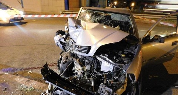 Таксиста, который под наркотиками устроил смертельное ДТП в Киеве, взяли под стражу