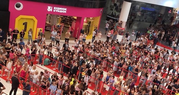 Три причины бешеного ажиотажа вокруг открытия H&M