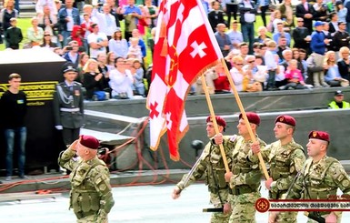 Женский взгляд на парад: самыми яркими были грузинские воины 