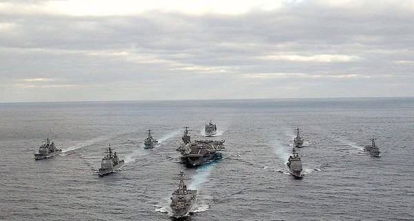 НАТО: Россия сильно нарастила присутствие своего флота у берегов Сирии