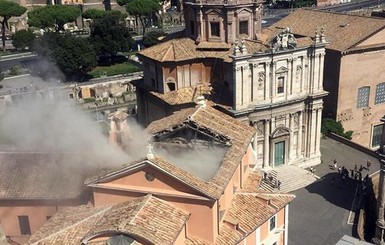 В центре Рима обрушилась крыша одной из церквей