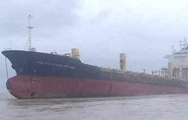 К берегам Мьянмы прибило корабль-призрак