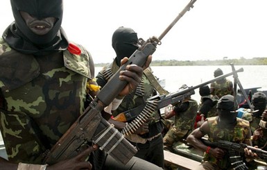 В Нигерии боевики атаковали базу военных, погибли 30 человек
