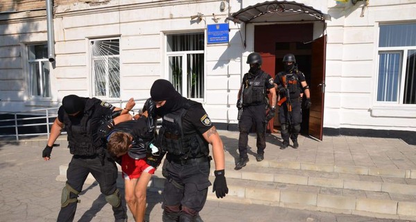 В Лисичанске 