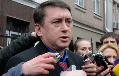 Киевский суд разрешил задержать экс-майора Мельниченко и арестовать его имущество