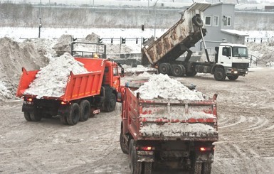 Новый подход: в Киеве появится снегоплавильный пункт 